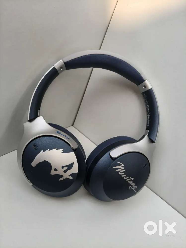 GoBoult Q mustang edition