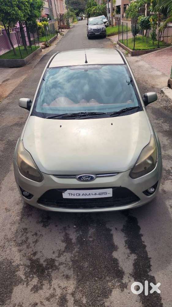Ford Figo, 2010, Petrol