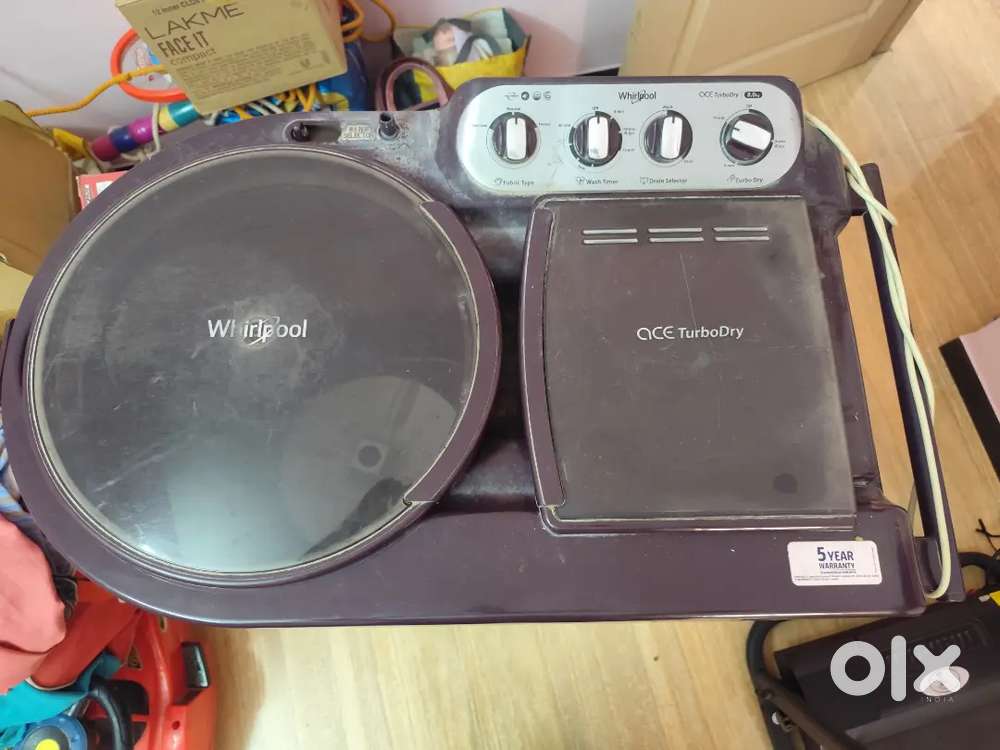 Whirlpool semi washing machine 8.0 kg