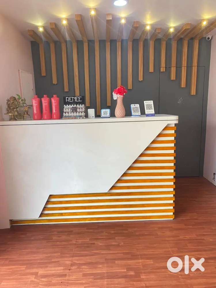 Wanted Female Beautician - Adambakkam