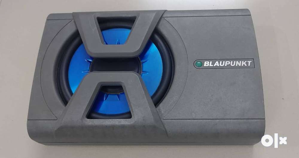 Blaupunkt underseat slim car active subwoofer, 8 inch, 300 watt, 3 yea