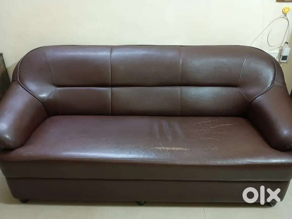 3 SEATER SOFA
