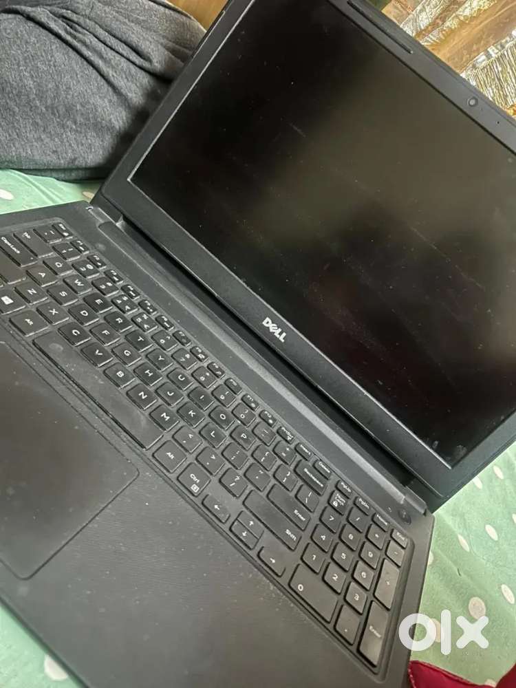 मेरा लैपटॉप है बेचना है सूरसागर में है