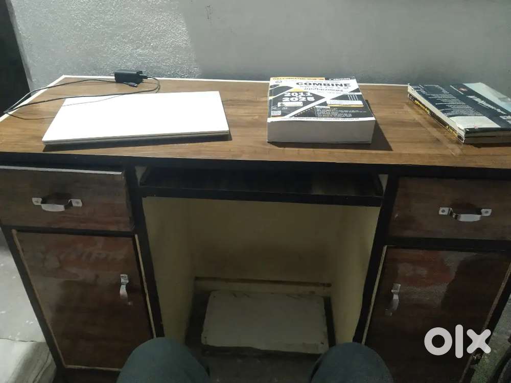 Computer table pure plywood