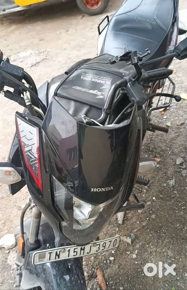 brand new 4 months only,single hand use ,long drive very smooth