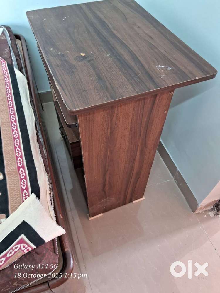 Computer Table for selling