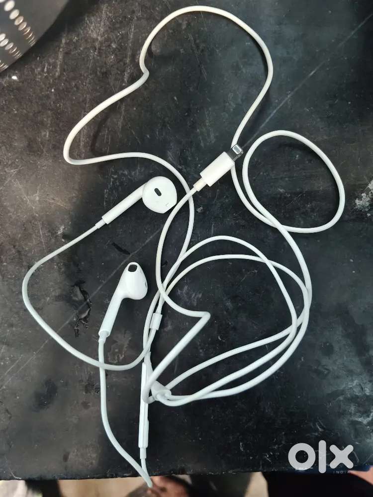 Apple handfree