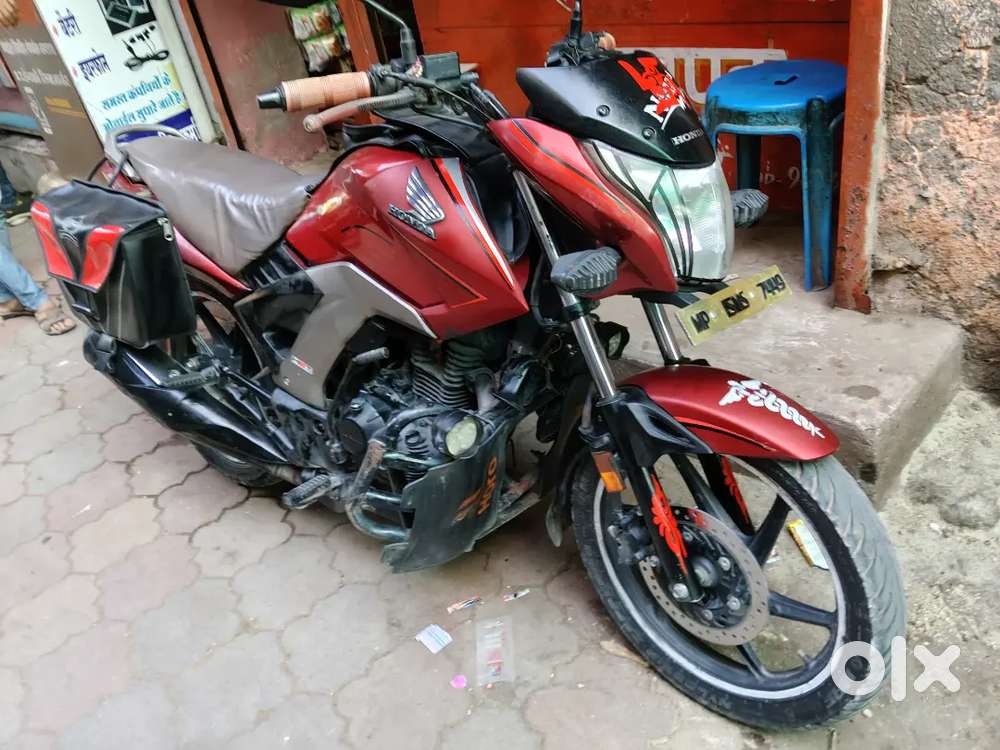 Honda CB unicorn 160 motorcycle bechna hai kimat 40000 rupaye