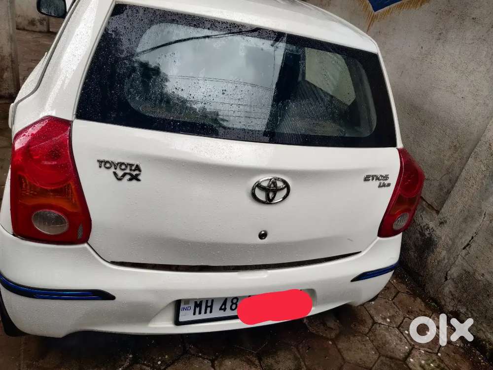 Toyota Etios Liva 2012 CNG & Hybrids