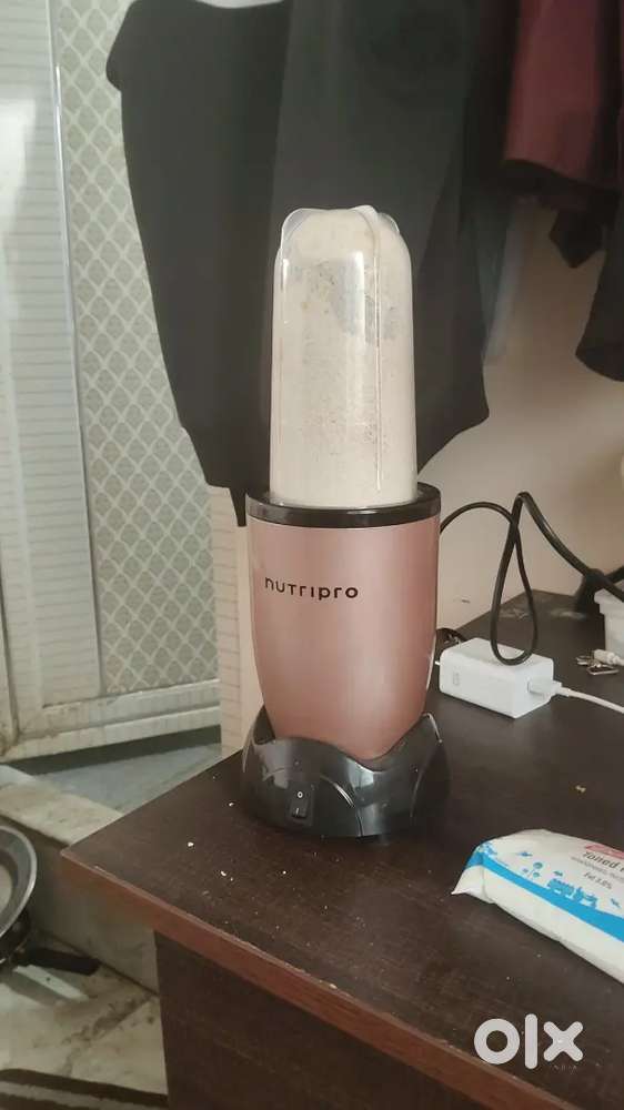 Nutripro Juicer Mixer Grinder - 500w only one month old