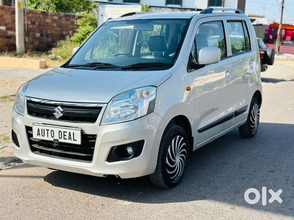 Maruti Suzuki Wagon R 1.0 VXI AMT, 2016, Petrol