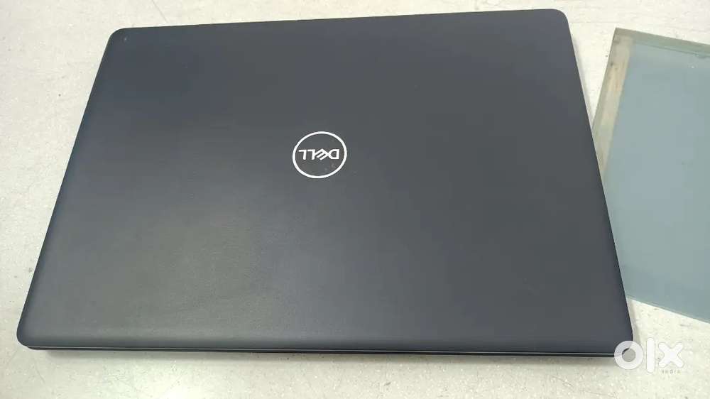Dell latitude 3490 i3 laptop Ram 8gb SSD 256gb