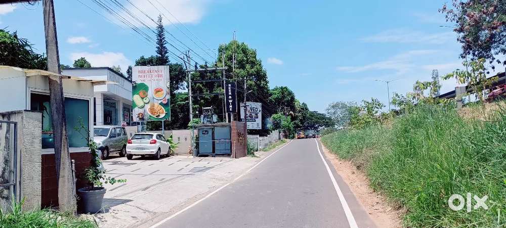 7 cent plot with 2450 sqrft house for sale in Thrissur town