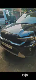 Kia sonet black