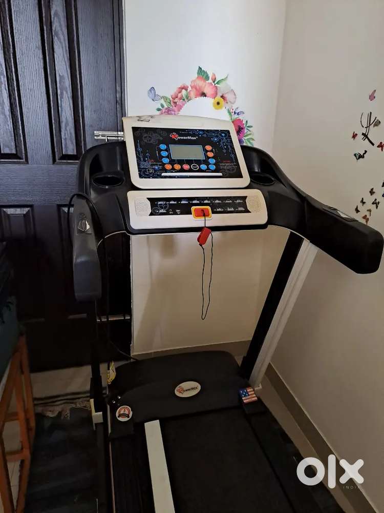 Power max treadmill
