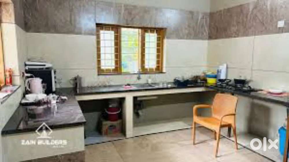 Near Mathrubhumi office