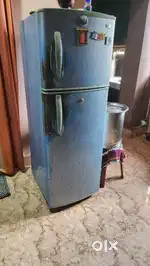 Double door freeze