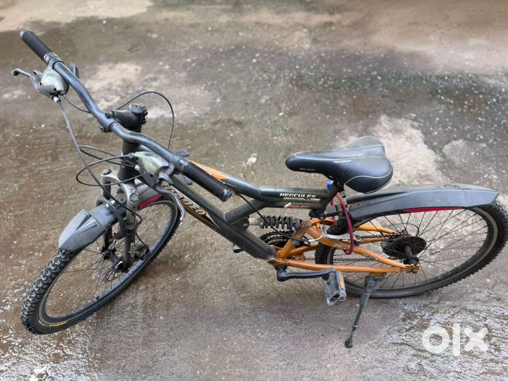 Mountain Bikes for Sale –Hercules Roadeo (Great Condition!)