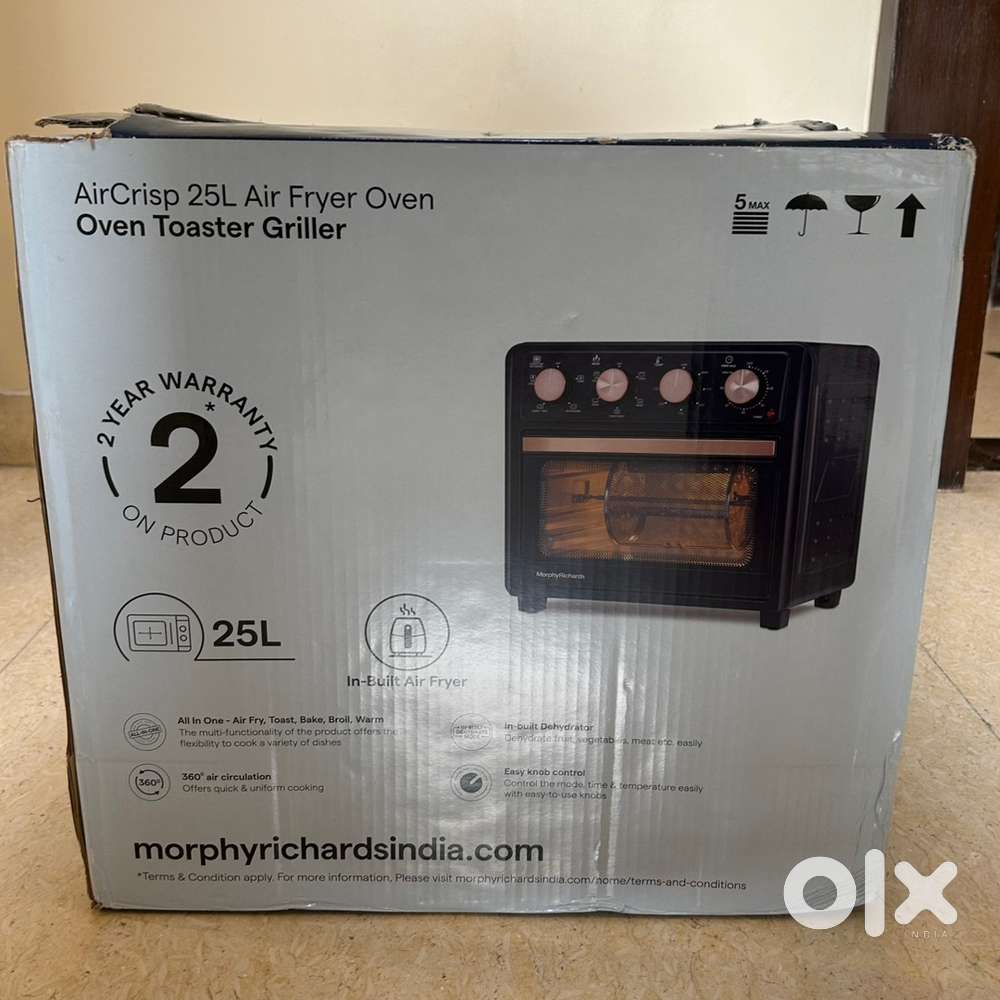 MORPHY RICHARD AirCrisp 25L airfryer oven