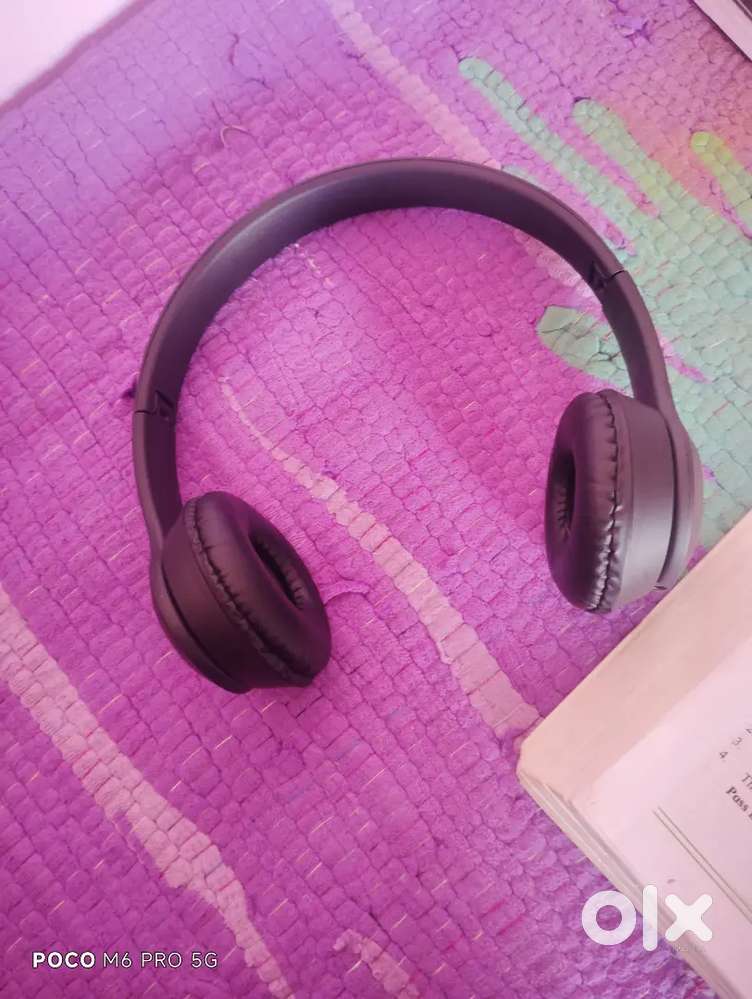 Bluetooth headphones