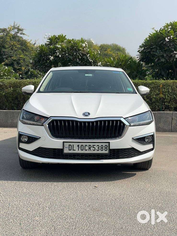 Skoda Slavia 1.0 TSI Style, 2022, Petrol