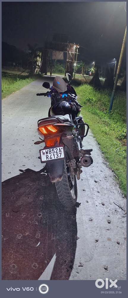 pulsar 180F . 220  varient