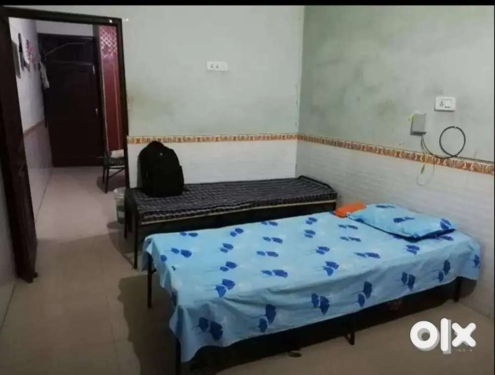 Room at 2499 ManiMajra for boy only