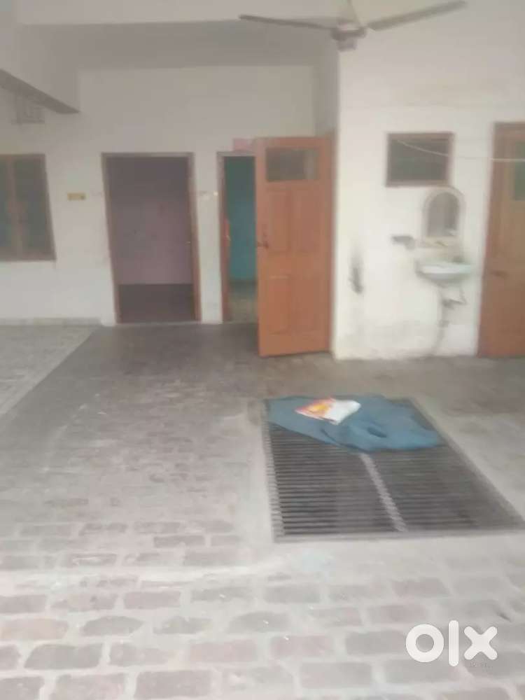 1st floor of house available for rent