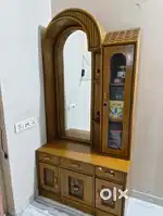 Dressing table with large mirror
