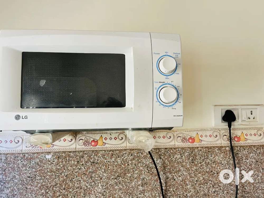 LG Electric oven