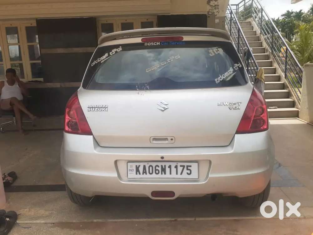 Maruti Suzuki Swift 2011 Diesel 300000 Km Driven