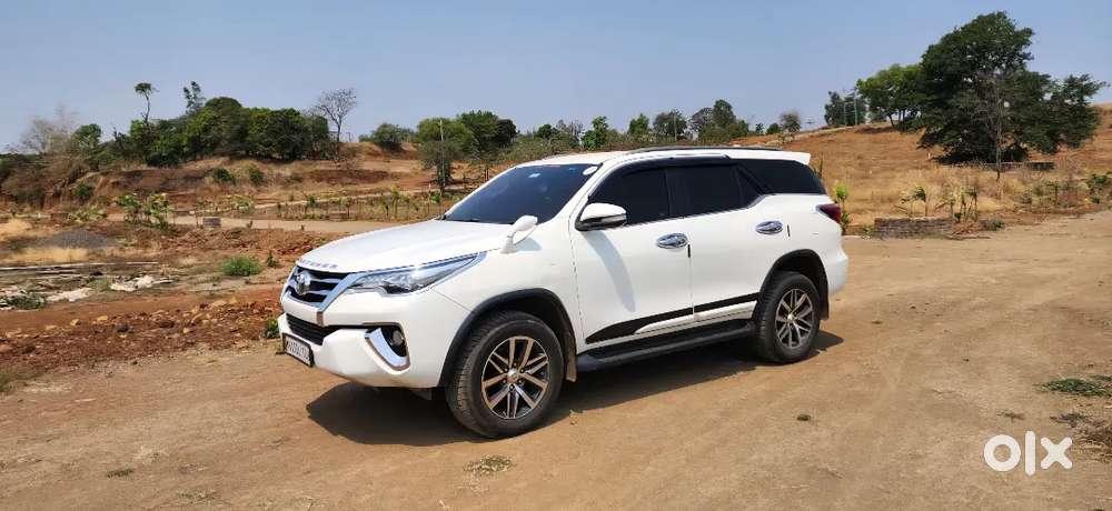 Toyota Fortuner 2017 Diesel 107000 Km Driven