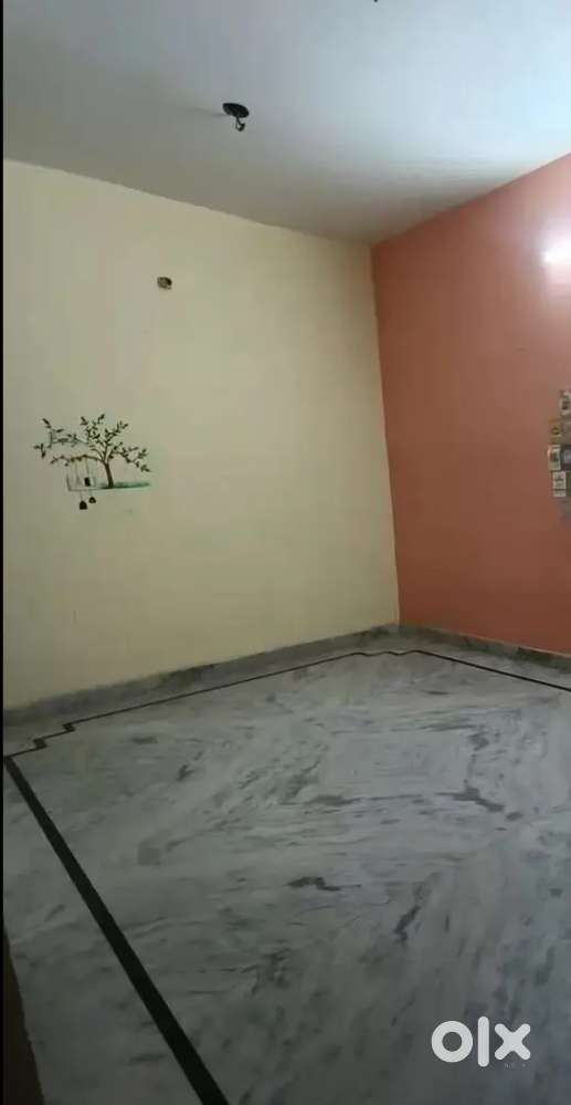 Need 2 flat mate 2 bhk flat hai fully independent