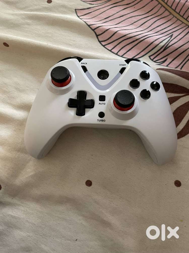 Cosmic Bytes Ares Controller - White