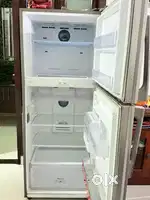 A 3 Star Samsung Fridge,with digital inverter and temperature display
