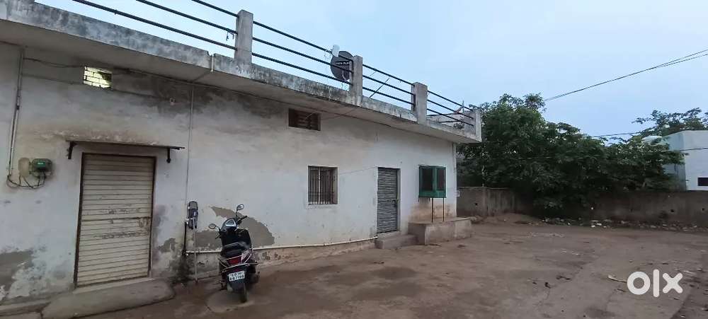 3 BHK Double road house