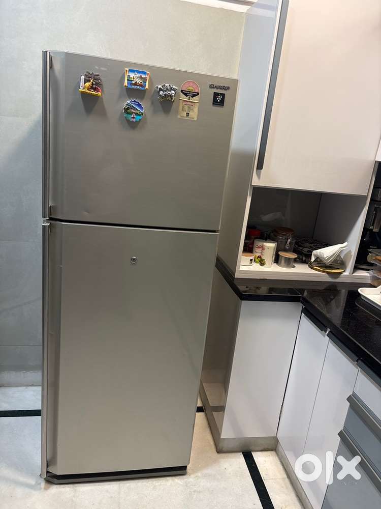 Sharp Double Door Fridge in good condution