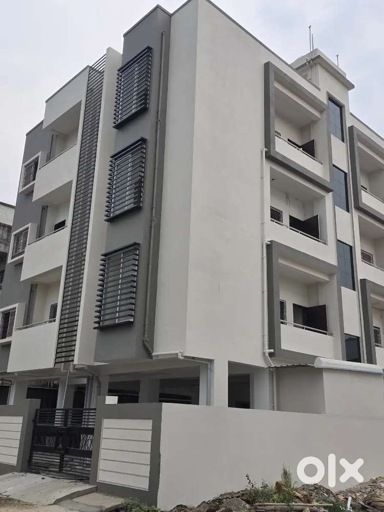 3BHK Ready to move flat Available