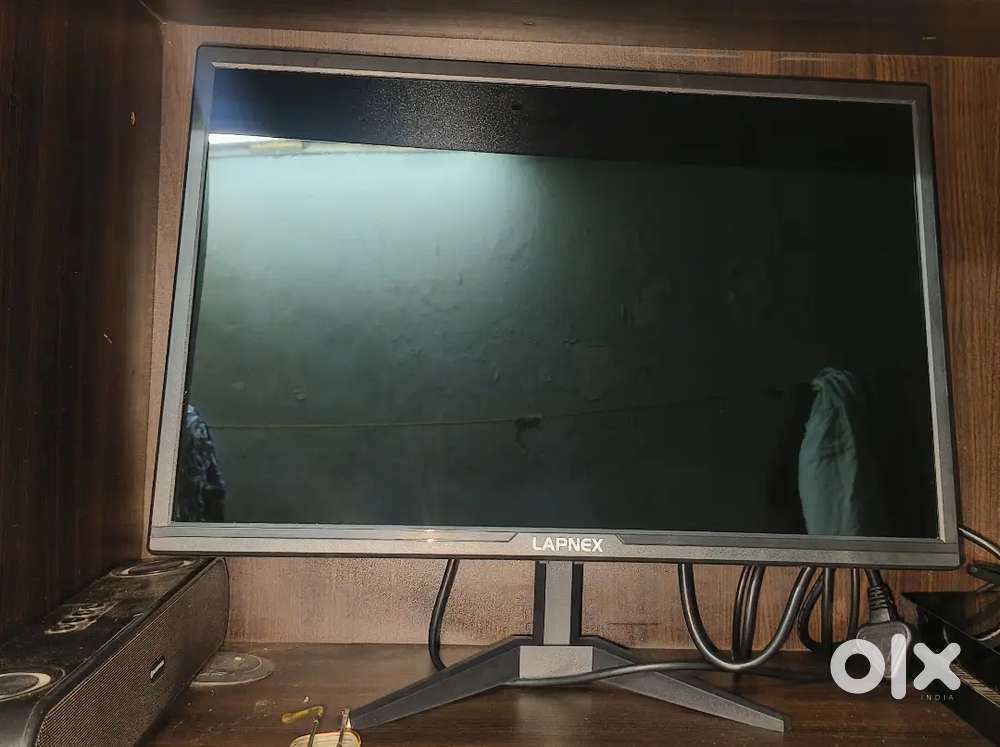 Lapcare 22 inch HD monitor