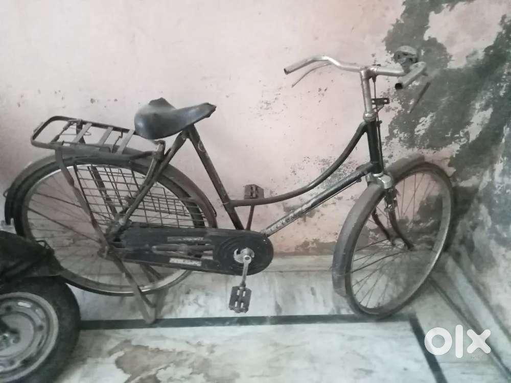 Bilkul badhiya condition me hai