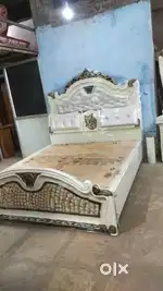 All furniture works bad