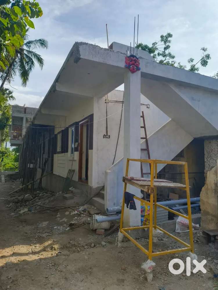 Land for sale 1660sq @ Periyapanicheri /Gerugambakkam on road /D.Owner