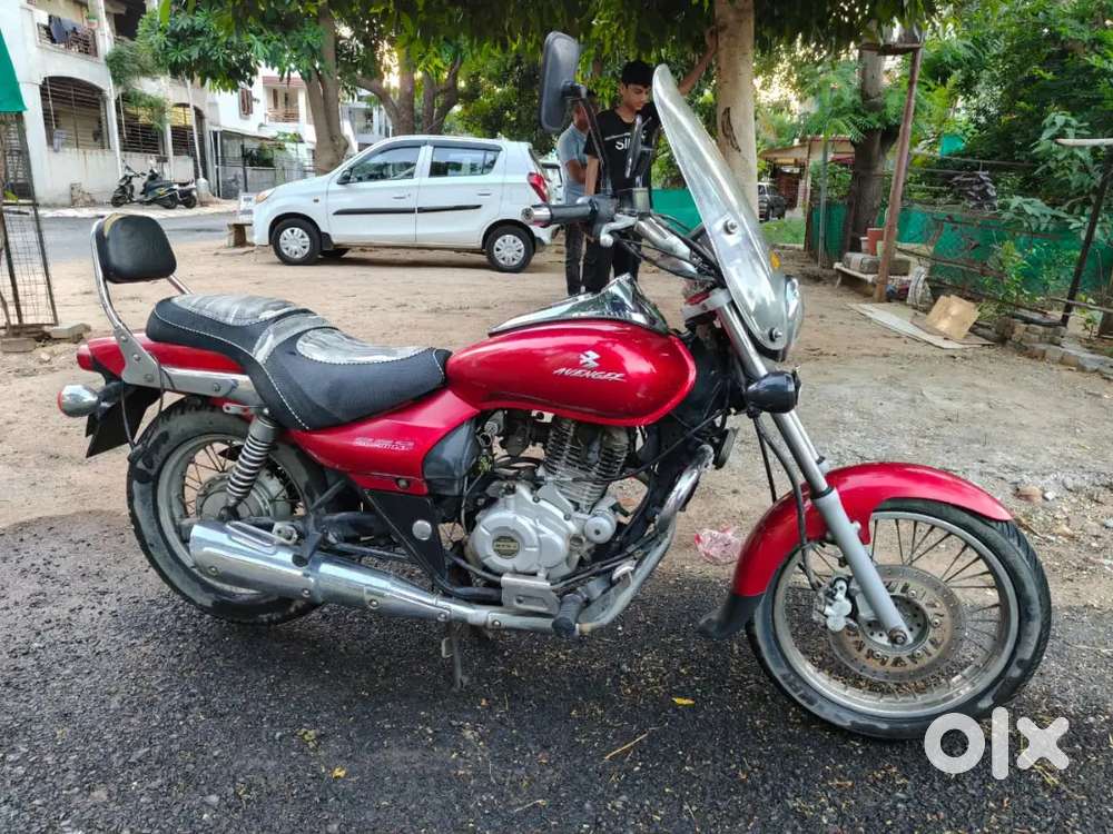 Bajaj avenger