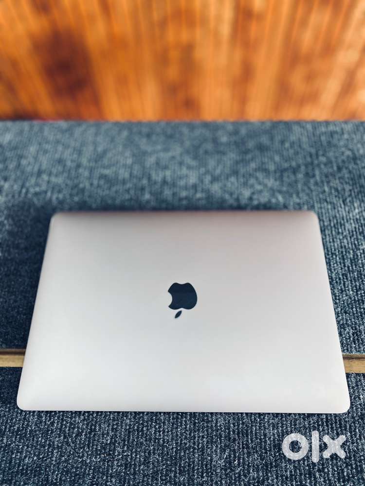 MacBook Pro 13-inch, 2019 i5-Touchbar