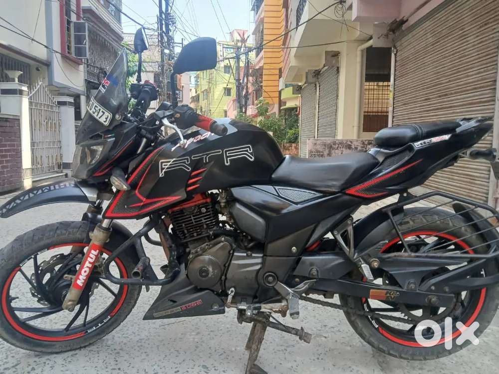 Apache 200 /4v super condition bike