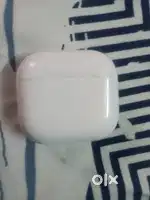 Apple airpods 4