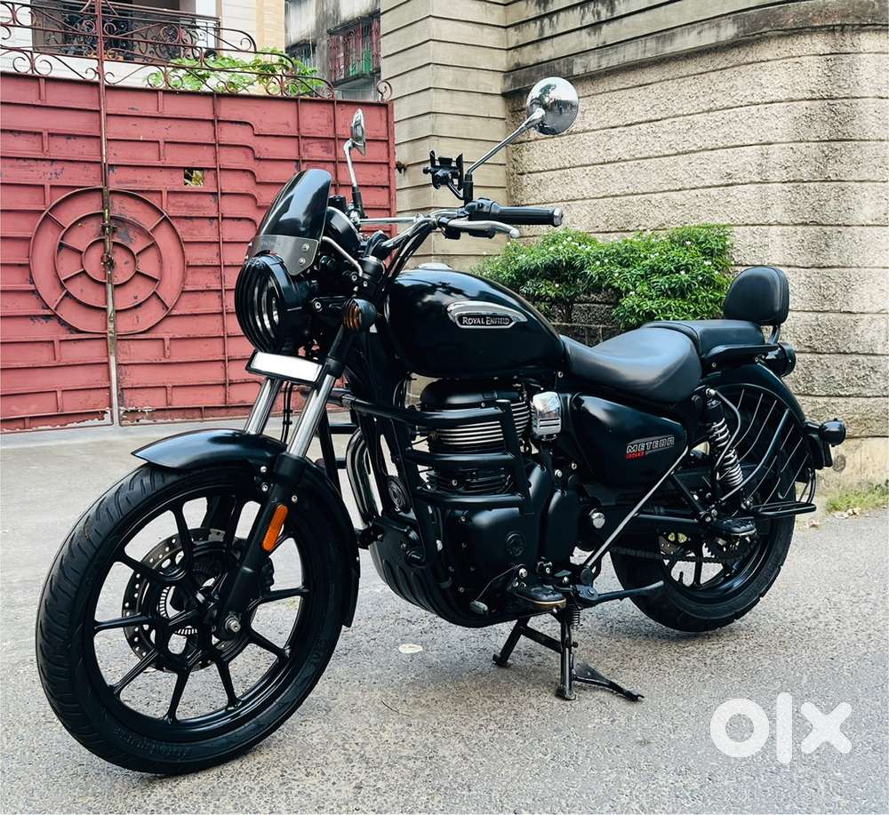 Spotless RE Meteor 350 Steller Black