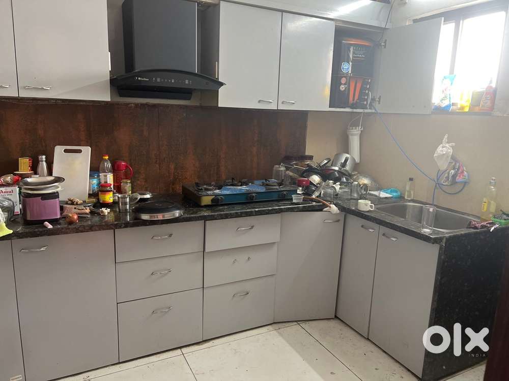 Looking for flatmate