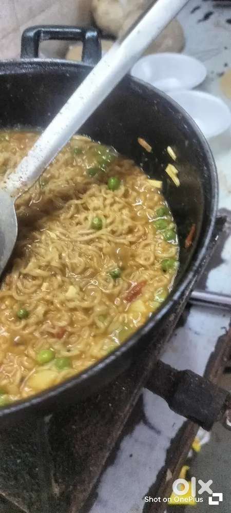 Samosa bread pakoda Puri kachori etc...