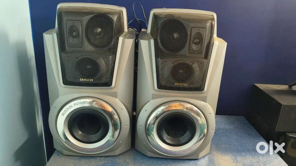 AIWA SPEAKERS